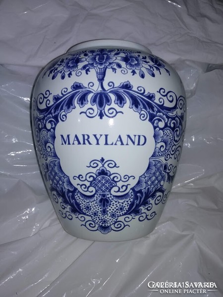 Marked Delft Dutch porcelain vase, dish