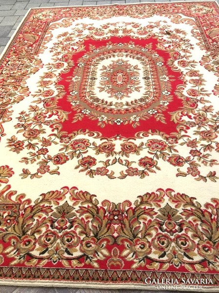 Large machine Persian carpet 3.5 x 2.5 meters