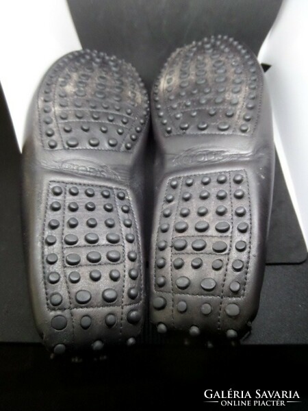 Tod's (original) size 43 uk 8.5 men's luxury leather shoes / moccasins
