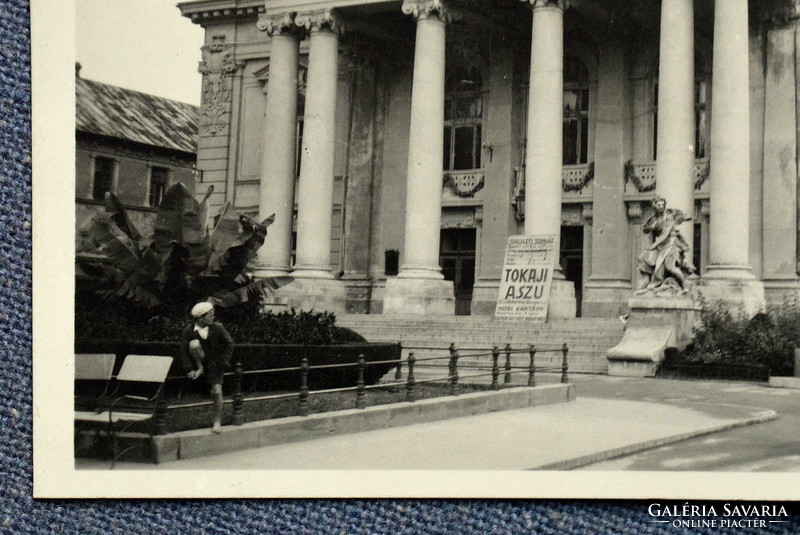 Nagyvárad - Szigligeti színház  - Tokaji aszu / Legyen úgy mint régen volt -tábla -  képeslap - 1941