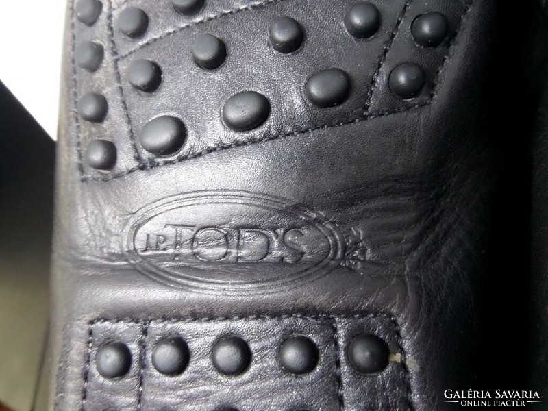Tod's (eredeti ) 43-as UK 8,5 férfi luxus bőrcipő / mokaszin