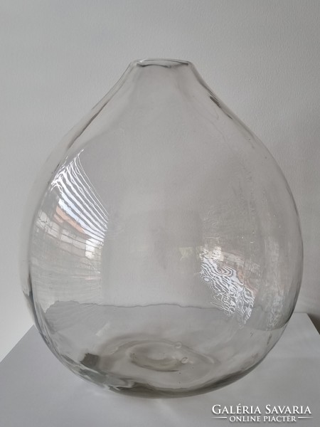 Régi nagyméretű üvegballon különleges formával, akár florárium készítéséhez