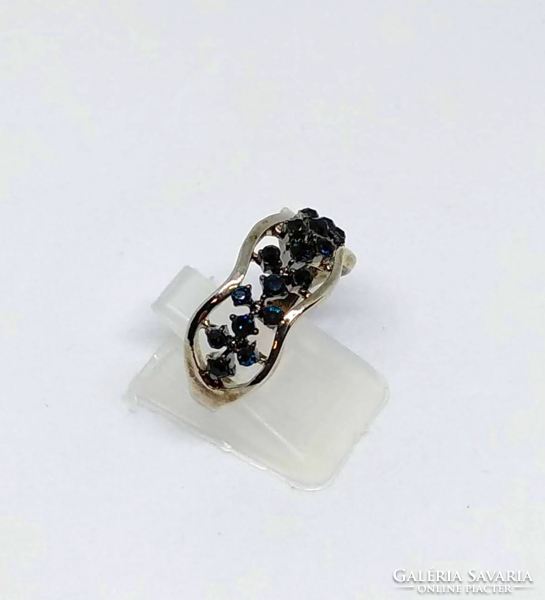 925-S filled silver (sf) ring with sapphire crystals