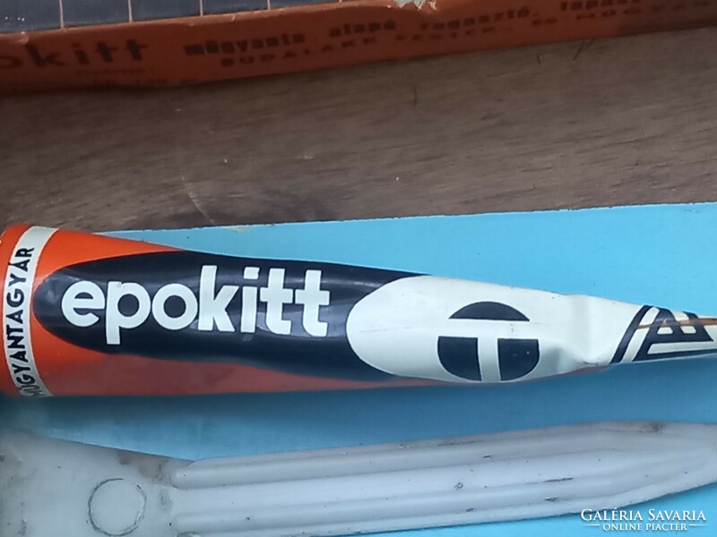 Retro epokitt in a glue box, socialist industrial design/ industrial vintage budlak design!