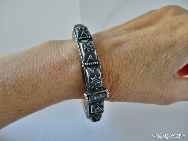 Special antique silver Israeli bracelet