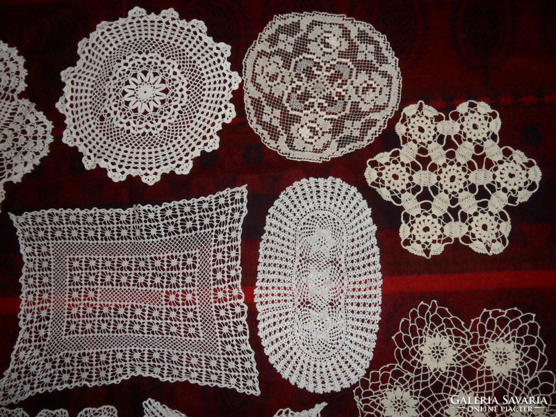 Hand-crocheted lace tablecloth (10 pcs.)