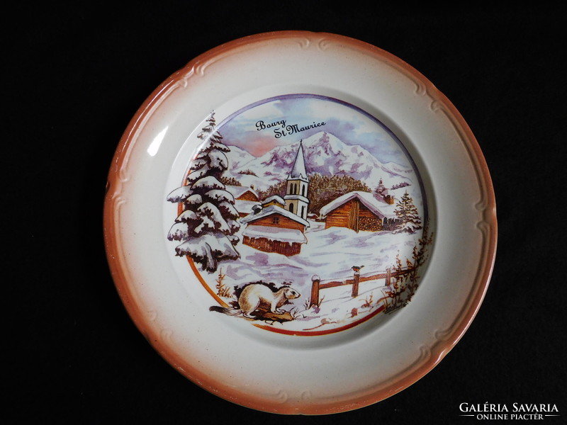 French, winter viable plate with ermine - bourg st. Maurice souvenir - 24 cm