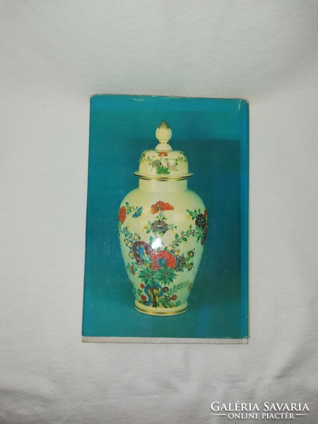 Porcelain from the Meissen porcelain factory, written by günter meier in 1985