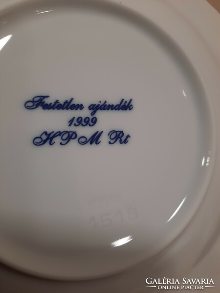Hófehér Herend porcelain cake set with ribbon bowl