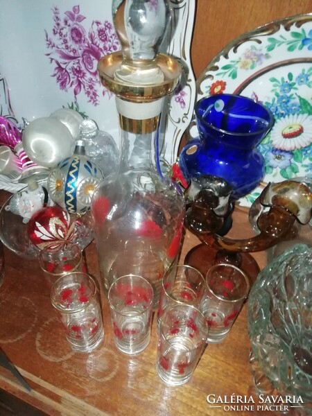 Retro glass and 6 glasses in perfect condition