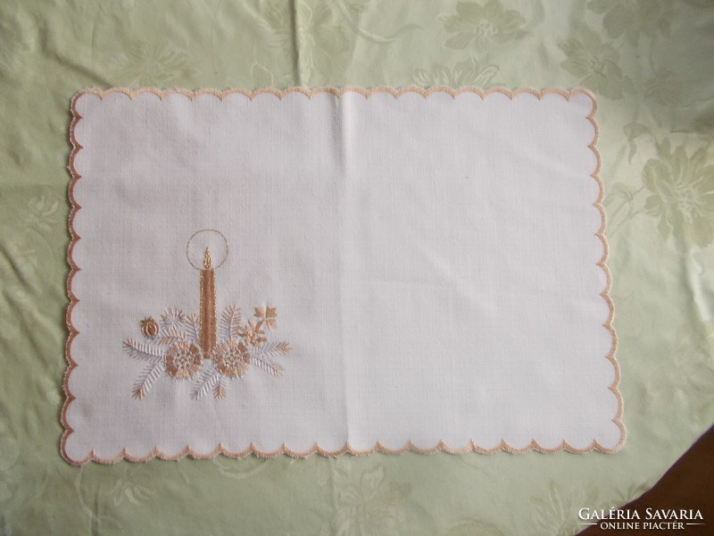 Christmas tablecloth embroidered with silk. 2 pcs.