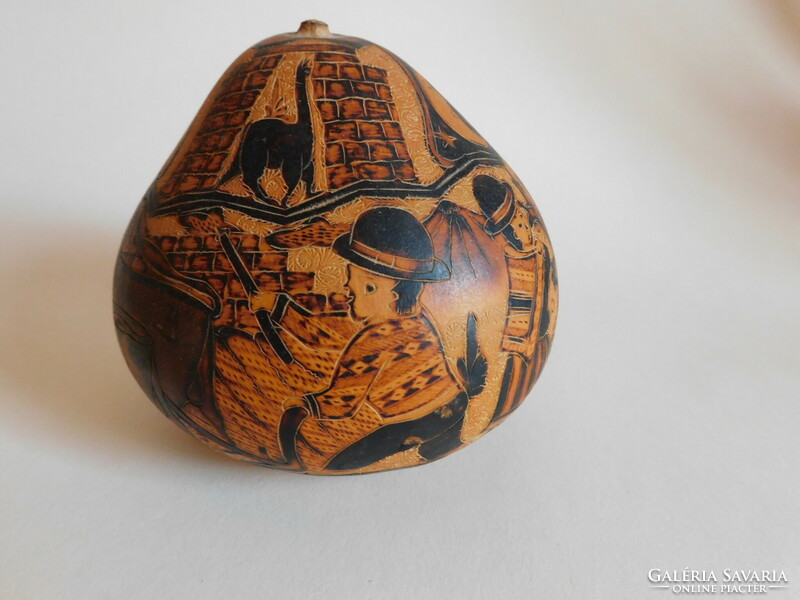 Peruvian scratched/painted pumpkin - work of folk artists