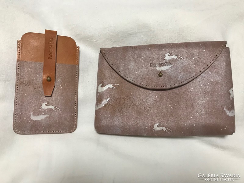 Kamorka genuine leather envelope bag, in perfect condition and comes with a free phone case