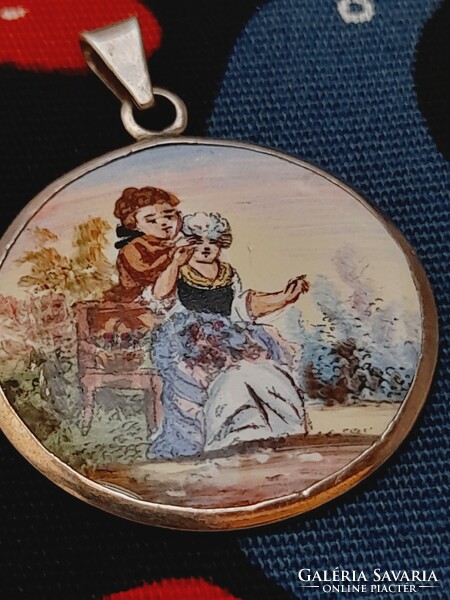 Silver-plated fire enamel pendant, painted enamel with a romantic scene, 3.1 cm