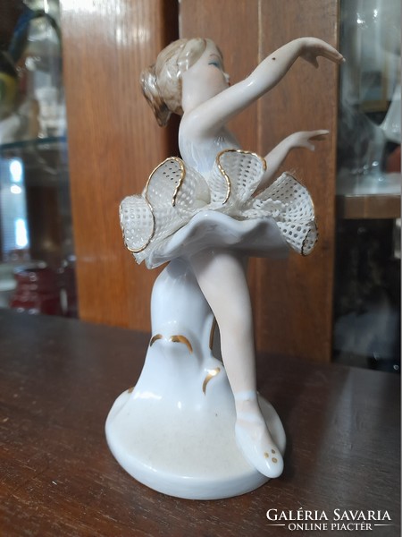 Balerina,Táncos Nő Porcelán Figura.