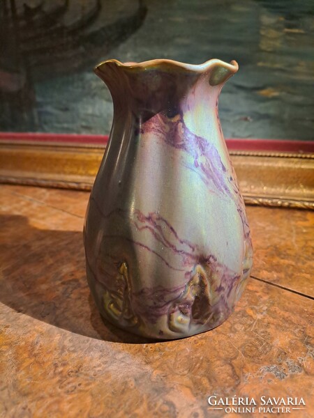 Original Eosin Zsolnay labrador glaze vase with leaves around 1930