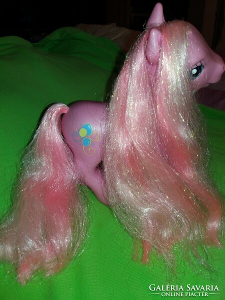 Beautiful, high-quality, large-sized Hasbro My Little Pony horse with a rich mane, 24 cm, according to the pictures