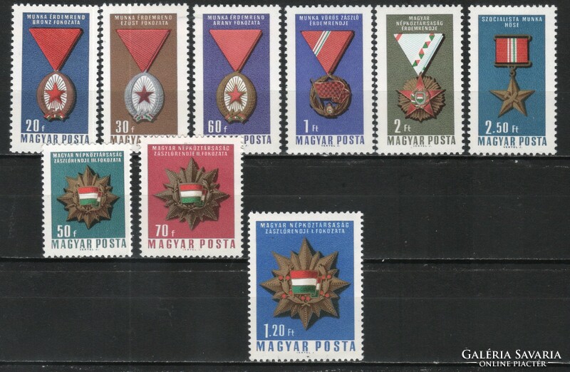 Magyar Postatiszta 4137 MBK 2266-2274    Kat. ár 300