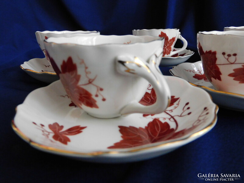 Aquincum hand-painted mocha sets with wild grape decor