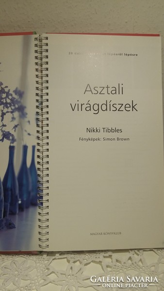 Asztali virágdíszek könyv