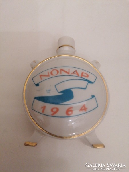Drasche porcelain water bottle. Women's Day 1964 Köbánya textile works