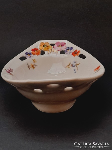 Schwarzburg porcelán tálka, 19 cm