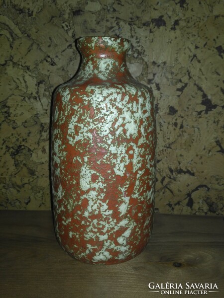 Retro craft vase