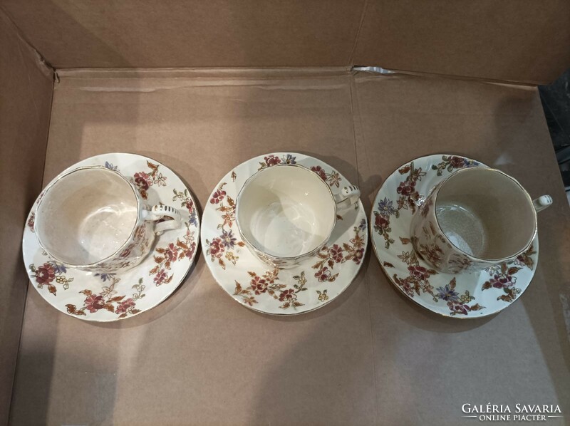 Fischer J. porcelán teás csészék tányérral, 3 db.8 cm-es