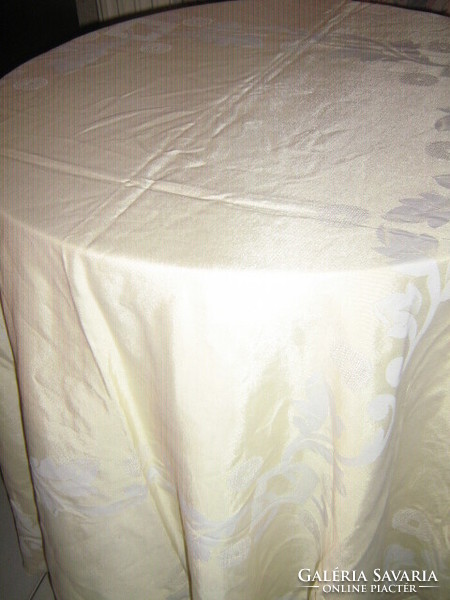 Beautiful special baroque leaf and toledo pattern on vintage damask tablecloth