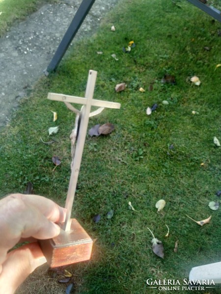 Metal crucifix for sale!