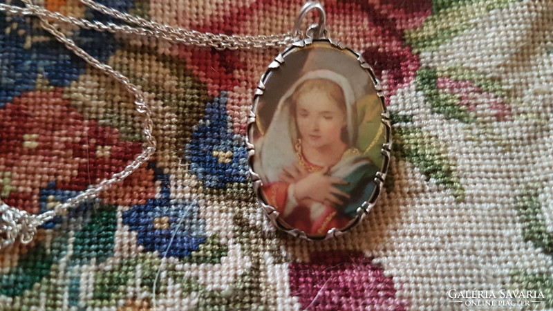 Silver necklace with enamelled pendant in a silver frame / religious) flawless, new ------