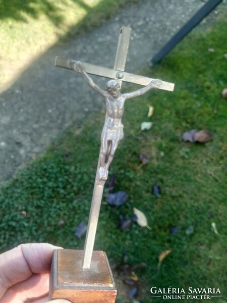 Metal crucifix for sale!