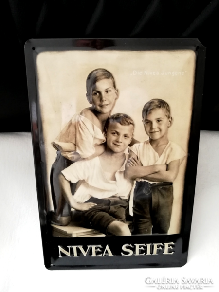 Rare advertising sign, nivea seife plate image with the inscription 