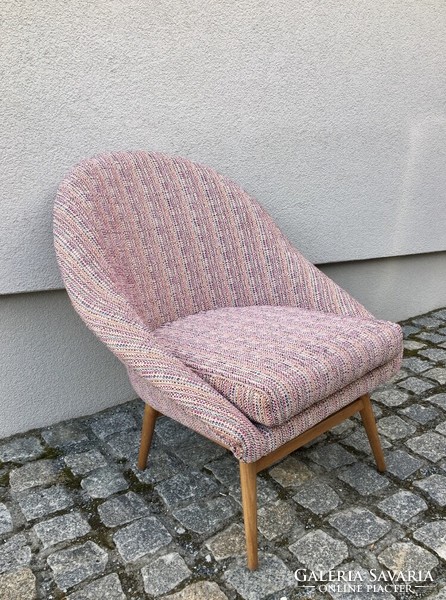 Pair of mid-century armchairs renovated!