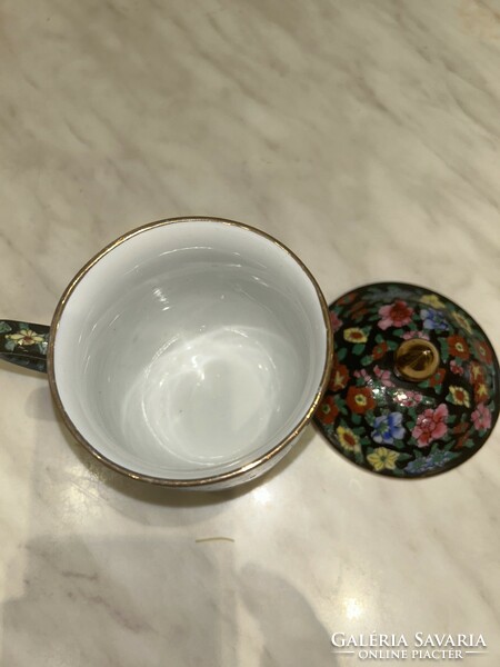 Kézi festésű , fedeles, aranyozott teás pohár
