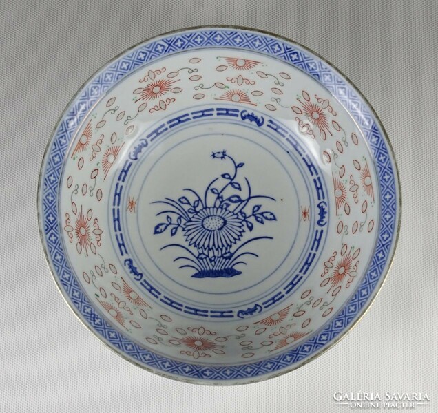 1P192 Chinese porcelain tableware with a blue and white dragon pattern