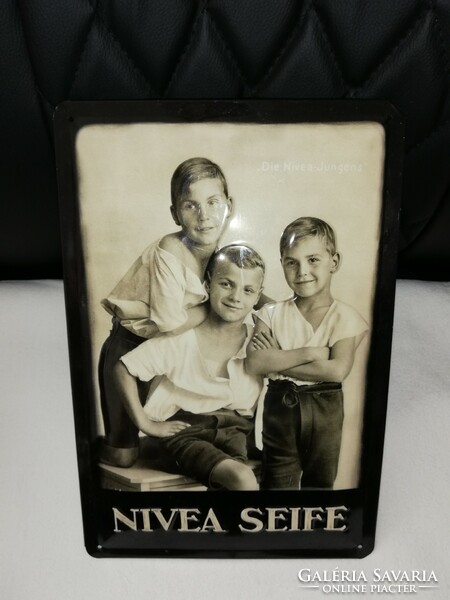 Rare advertising sign, nivea seife plate image with the inscription 