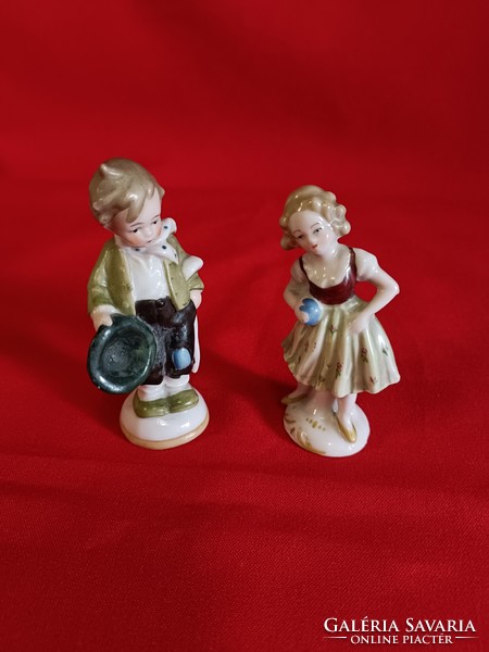 Pair of small porcelain figurines 1910!