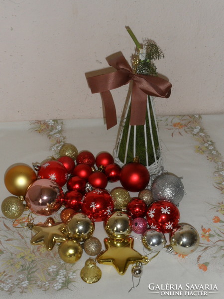 Plastic Christmas tree decoration + table decoration (35 pcs.)