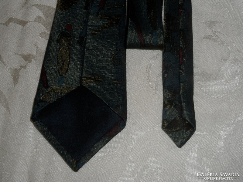 Roland nyakkendő