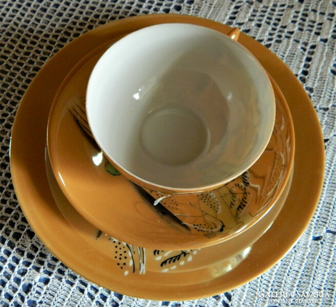 Japanese eggshell mustard colored breakfast set, cups and small plates