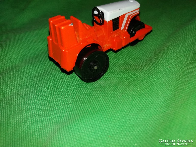 Retro metal yatming road roller metal toy small car in good condition according to the pictures