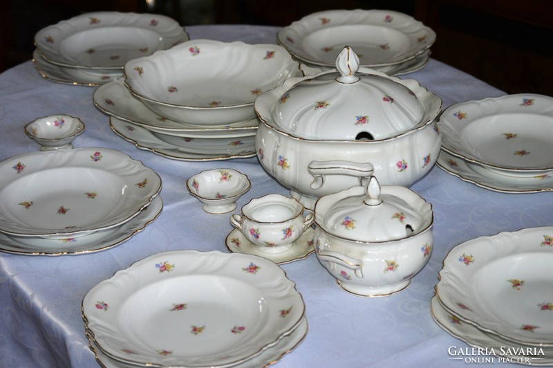 Rosenthal 6 ﻿személyes ﻿porcelan é﻿tkészlet﻿﻿