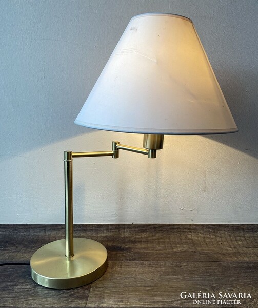 Kolarz hilton table lamp.