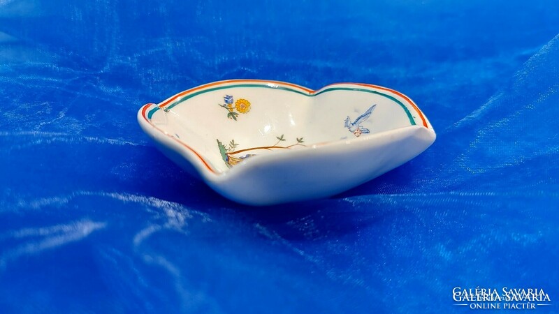 Kispest porcelain bowl, ring holder.