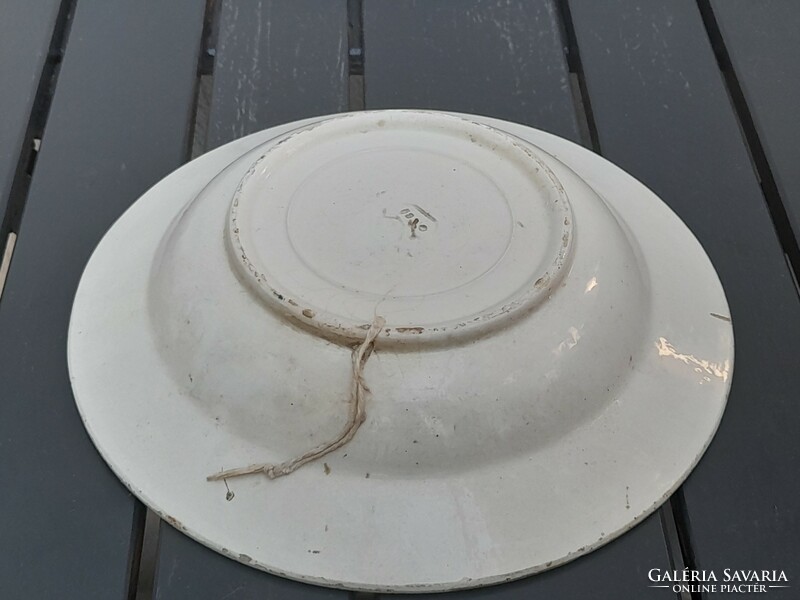 Antique Hungarian folk wall bowl with flowers