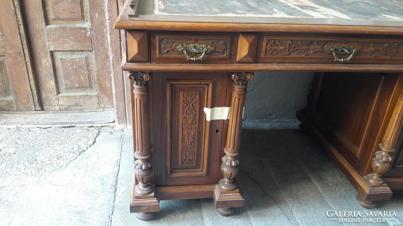 Old German desk