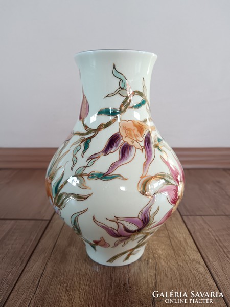 Zsolnay Orchidea mintás porcelán váza