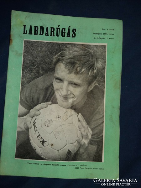 1964. július LABDARÚGÁS magyar labdarúgó újság magazin a képek szerint