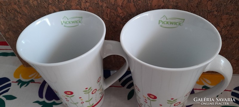 Pickwick porcelain tea mug